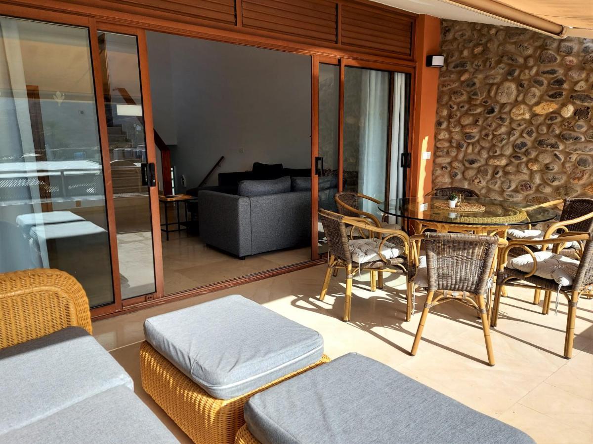 Villa Happiness - Luxury Chalet With Sea View Las Palmas de Gran Canaria Exterior photo